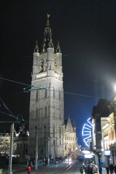 toren belfort.jpg - Het 75 meter hoge Belfort.